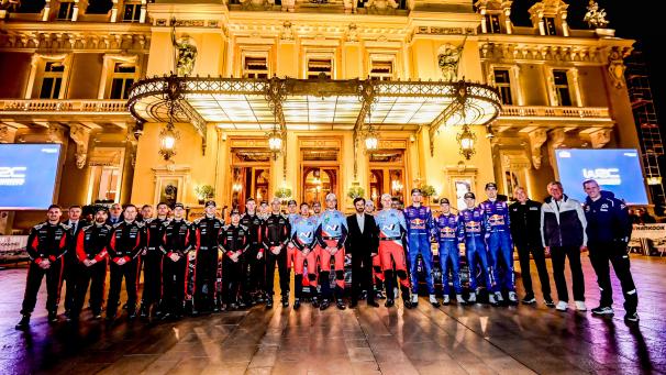 <p>Saisonvorstellung der WRC 2025 mit den drei Herstellern in der Königsklasse vor dem Casino in Monaco.</p>