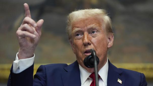 <p>US-Präsident Donald Trump spricht im Roosevelt Room des Weißen Hauses.</p>