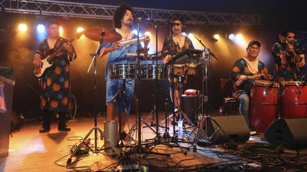 <p>Weltmusikfest von Chudoscnik Sunergia im Jahr 2021</p>