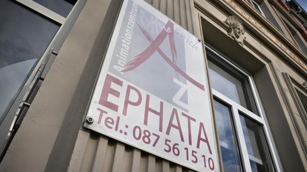 <p>Im Eupener Stadtrat wurde kritisiert, dass die neue Regelung zur Bezuschussung sozialer Treffpunkte von der DG ohne Absprache mit den Akteuren umgesetzt werden sollte.</p>
