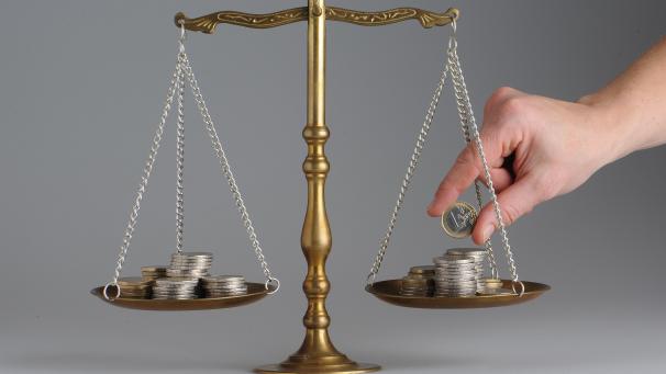 <p>Die Ausgewogenheit bzw. Unausgewogenheit der Reformmaßnahmen in den Bereichen Steuern, Renten und Arbeitsmarkt war bis zuletzt der große Streitpunkt bei den Koalitionsverhandlungen</p>