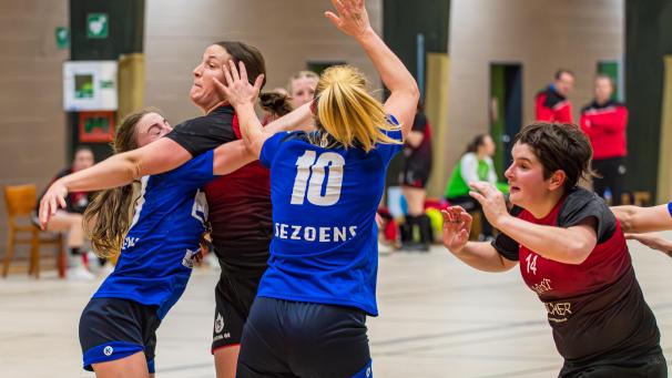 <p>„Bocholt hat einen kühlen Kopf bewahrt – wir nicht“, erklärte Vera Mennicken die HCER-Niederlage im Topspiel.</p>