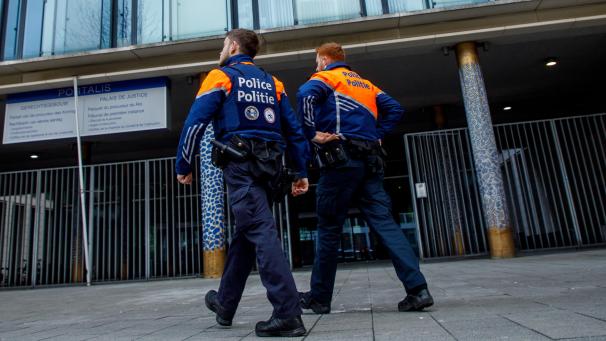<p>Das Lütticher Kollegium spricht sich in ihrer kommunalpolitischen Erklärung für mehr Polizeipräsenz aus.</p>