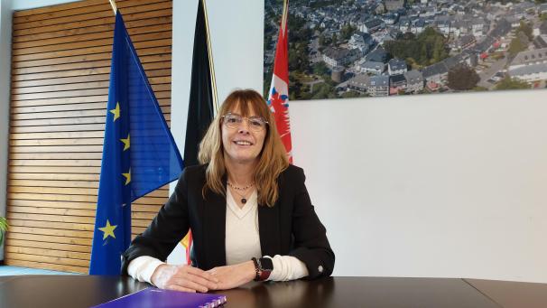 <p>Nach einer Legislaturperiode in der Mehrheit und einer in der Opposition beginnt für Margret Schmitz das dritte Kapitel in der Gemeindepolitik. Ihre berufliche Erfahrung spielte bei der Verteilung der Zuständigkeiten eine große Rolle.</p>
