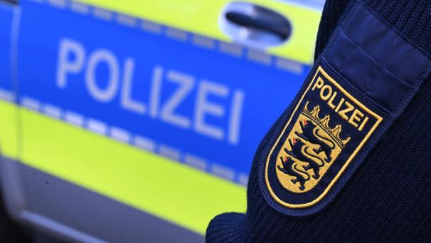 <p>Ein Polizist steht vor Gericht.</p>