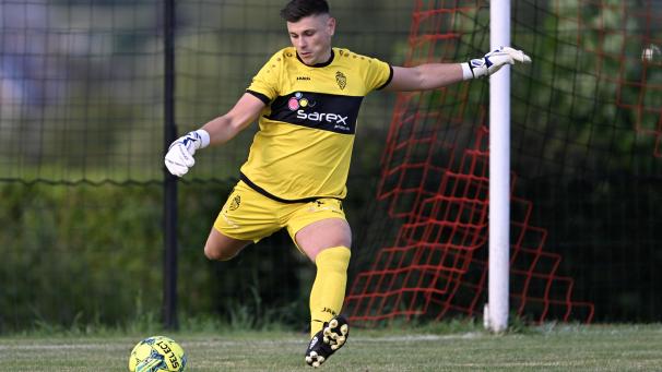 <p>KSC-Torwart Tom Brand rechnet sich Chancen aus.</p>