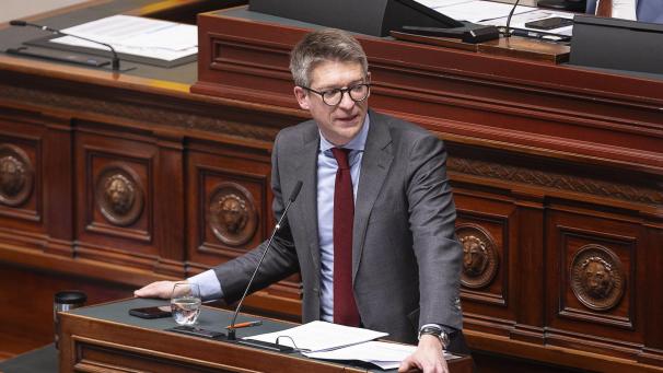 <p>Unter anderem der PS-Kammerabgeordnete Pierre-Yves Dermagne bittet um Aufklärung.</p>