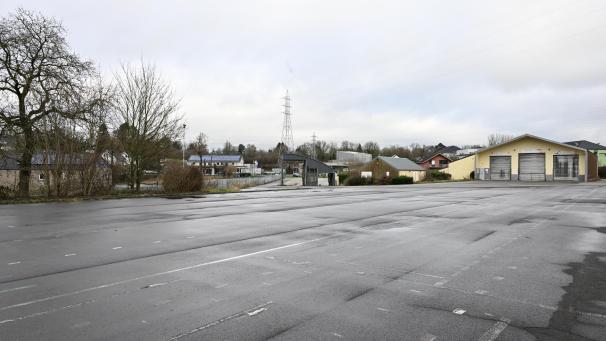 <p>Das Gelände an der Vervierser Straße wurde bereits angekauft, ein weiteres 3.700 qm großes Gelände soll „in Kürze“ in den Besitz der Gebäuderegie übergehen.</p>