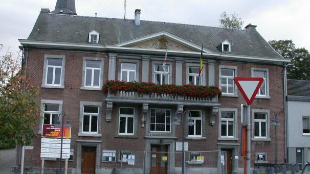 <p>Ein Sonderzuschuss für das Dorfarchiv Hauset war Thema in der jüngsten Sitzung des Raerener Gemeinderats.</p>