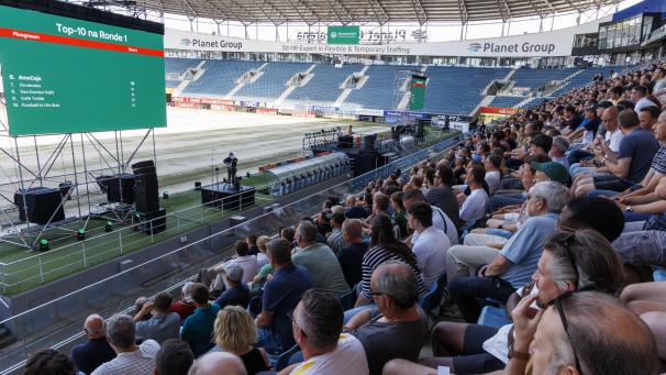 <p>Die Planet Group Arena in Gent wurde zur Fußballquiz-Bühne.</p>