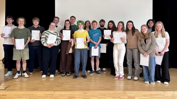 <p>In Irland, Spanien, Frankreich, Lettland, Südengland und Finnland sammelten die Schüler wertvolle Erfahrungen.</p>