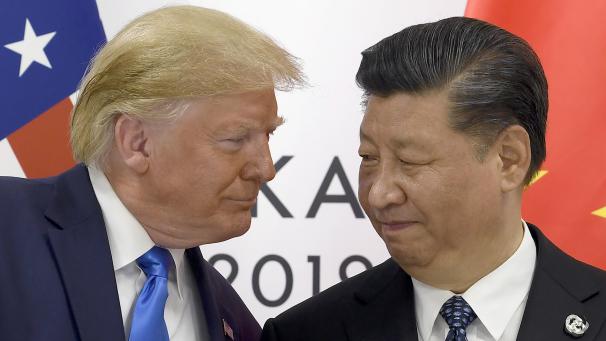 <p>Präsident Donald Trump (l) trifft den chinesischen Präsidenten Xi Jinping während eines Treffens am Rande des G20-Gipfels.</p>