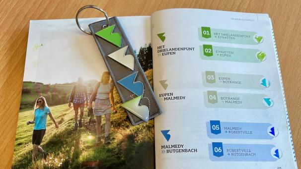 <p>Die neue Stempelkarte und die farbigen Venntrilogie-Pins sollen die Etappen noch erlebnisreicher machen.</p>