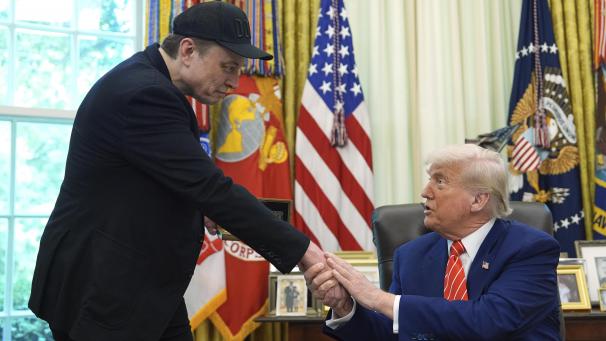 <p>Elon Musk sorgt mit gelöschtem X-Post für Wirbel.</p>