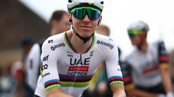 <p>Der Weltmeister gewinnt die 1. Etappe des Critérium du Dauphiné im Sprint.</p>