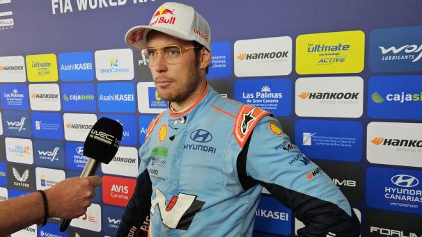 <p>Thierry Neuville und Beifahrer Martin Wydaeghe bleiben hinter den Erwartungen zurück.</p>