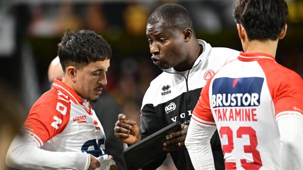 <p>Joseph Akpala (Bildmitte) ist wieder bei Club Brügge aktiv.</p>
