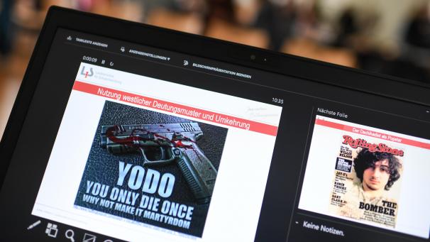 <p>Extremismus digital: Viele Jugendliche werden über soziale Medien in radikale Ideologien hineingezogen.</p>