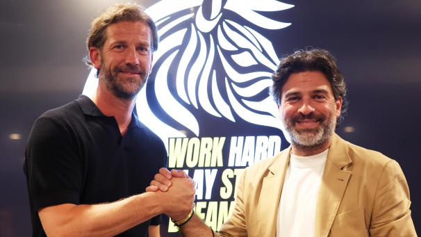 <p>Rik De Mil (links) und Mehdi Bayat (rechts) verkündeten am Freitag die frohe Kunde.</p>
