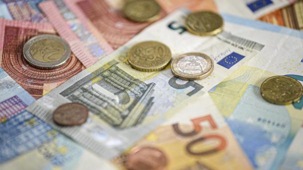 <p>Geld, Schulden, Kritik – der DG-Haushalt bleibt politischer Zündstoff.</p>