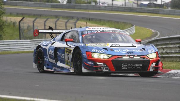 <p>Ein Audi R8 LMS GT3 gewann 2024 das wetterbedingt stark verkürzte 24h-Rennen am Nürburgring.</p>