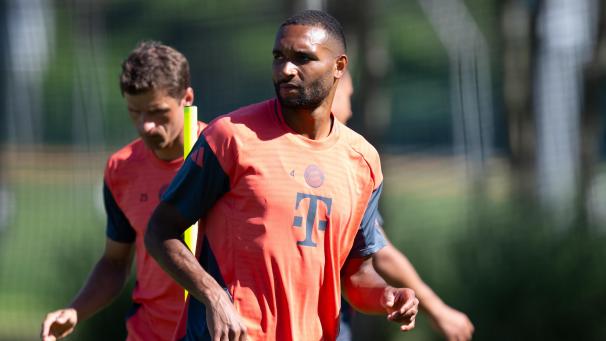 <p>Jonathan Tah, Neuzugang aus Leverkusen, erlebt bei der Klub-WM seine ersten Spiele im Münchner Dress.</p>