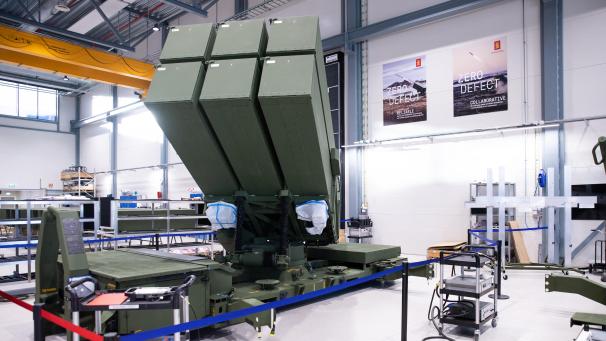 <p>Die weitreichendsten Raketen von Nasmas können Ziele bis maximal 50 Kilometer abschießen.</p>