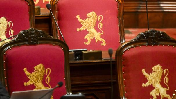 <p>Nach den Wahlen 2029 wird der Senat abgeschafft.</p>
