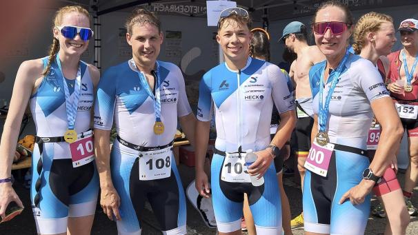 <p>Die besten Ostbelgier (v.l.): Siegerin Romy Schröder, Alain Hanf, Niels Elen (Vierter) und Gaby Andres (Dritte)</p>