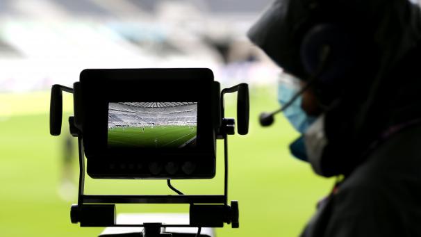 <p>Ab 2025 sehen Proximus-Kunden die Premier League über die Play Sports-Kanäle von Telenet.</p>