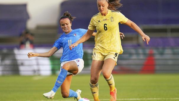 <p>Tine De Caigny hat gute Erinnerungen an Italien: Vor drei Jahren schoss sie Belgien mit ihrem Tor in das Viertelfinale.</p>