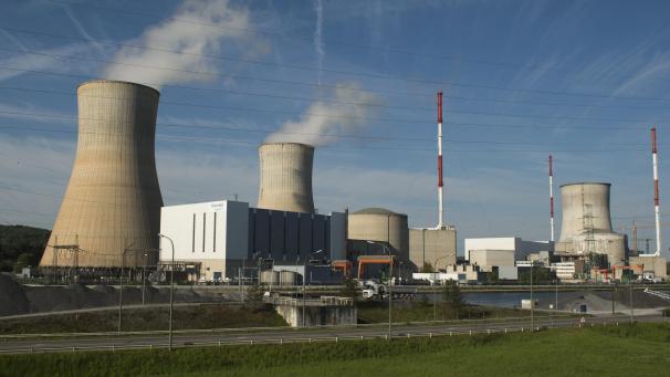 <p>Der Reaktor Tihange 3 wird nach erfolgreicher Langzeitrevision in den nächsten Tagen wieder hochgefahren.</p>