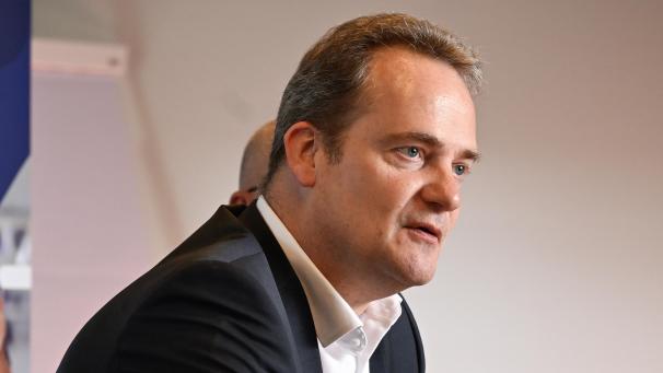 <p>Die CSC sieht im Sozialdialog mit der DG-Regierung noch deutlichen Verbesserungsbedarf und wirft der Regierung mangelnde Umsetzung konkreter Maßnahmen vor.</p>