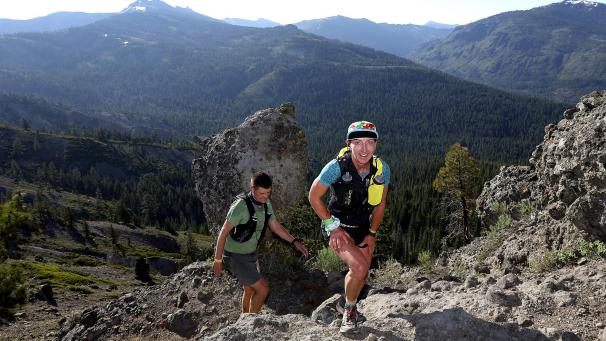 <p>Der legendäre Western States Endurence Run über 100 Meilen (161,2 Km) gehört zu den herausforderndsten Ultraläufen der Welt.</p>