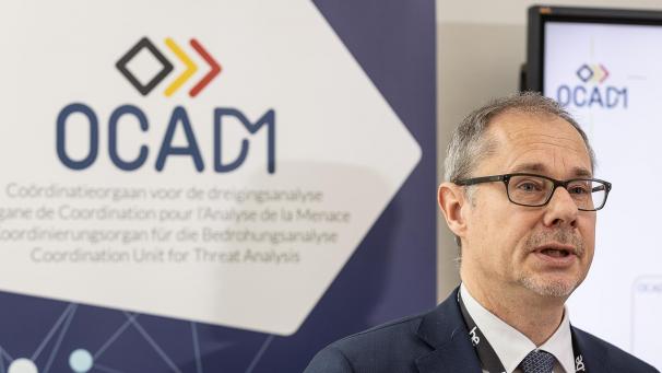 <p>Das belgische Koordinationsorgan für Bedrohungsanalysen (Ocam) beobachtet derzeit zwei mutmaßliche Mitglieder des radikalen Netzwerks „764“.</p>