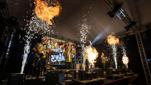 <p>Der Top-Act „Wir sind Spitze!“ sorgte am Sonntag für grandiose Stimmung.</p>