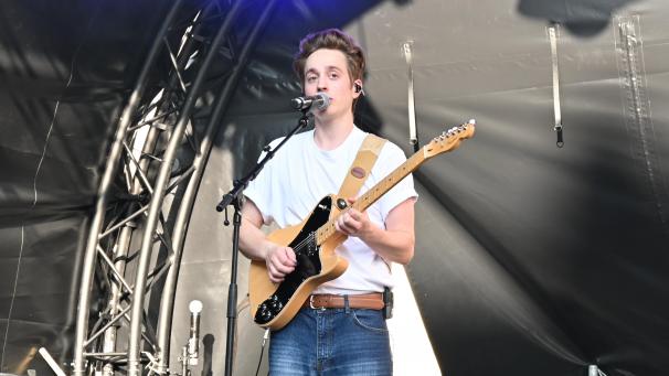 <p>Marius Lerho präsentierte bei den Francofolies die Songs seiner EP „Daydream Diaries“ sowie Einblicke in seine neuen Werke.</p>