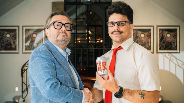 <p>Bier, das verbindet: Marc Coucke und Average Rob wollen die Branche aufmischen.</p>