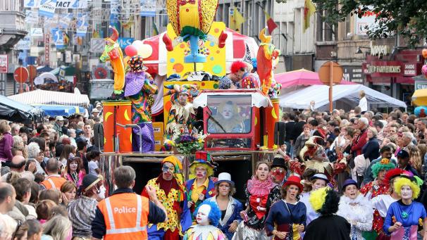 <p>16 Gruppen haben ihre Teilnahme für den traditionellen Umzug auf 15. August zugesagt.</p>
