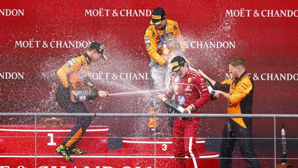 <p>McLaren hatte nach dem Doppelsieg in Spa-Francorchamps allen Grund zur Freude. Ferrari-Pilot Charles Leclerc zeigte sich nach einem schwierigen Start ins Wochenende ebenso zufrieden.</p>