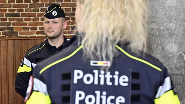 <p>Zu wenige Frauen entscheiden sich für eine Karriere bei der Polizei.</p>