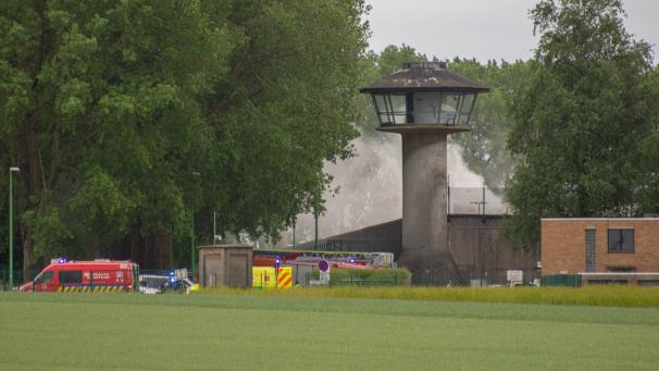 <p>Dieses Bild zeigt den Brand in der Justizvollzugsanstalt Lantin am Donnerstag, den 29. Mai 2025, in Lantin.</p>