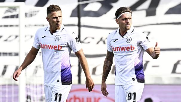 <p>Thorgan Hazard (l.) brachte Anderlecht in Führung, Bertaccini sorgte für die Entscheidung.</p>