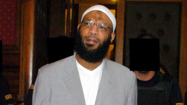 <p>Nizar Trabelsi im Brüsseler Justizpalast (2004)</p>