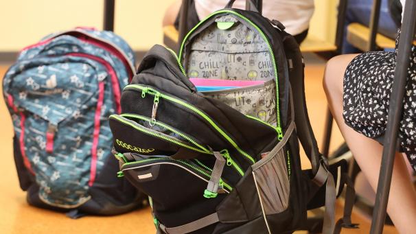 <p>Kim Rauw aus Raeren fordert die Rückkehr des gestrichenen Schulbonus – und hat dafür eine Petition gestartet.</p>