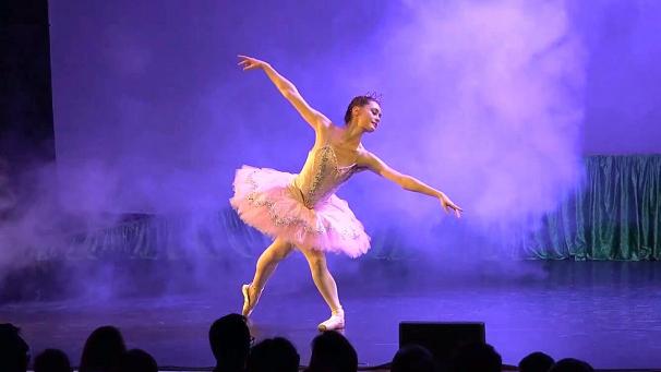 <p>„Mit vier Jahren habe ich mit Ballett begonnen“, berichtet die 24-jährige Kelmiserin dem GrenzEcho im Gespräch.</p>