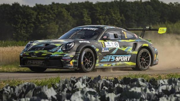 <p>Testeinsatz in Hillesheim für die Hommes-Brüder im Porsche 992 Rally GT.</p>