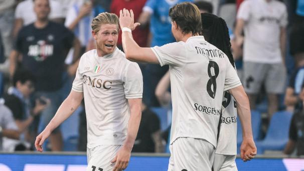 <p>Debüt geglückt: De Bruyne (links) hat für Neapel in der Serie A getroffen.</p>