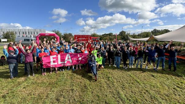 <p>Ob laufend oder wandernd: Beim ELA-Firmenlauf in Lontzen zählt nicht die Zeit, sondern das gemeinsame Zeichen der Solidarität.</p>