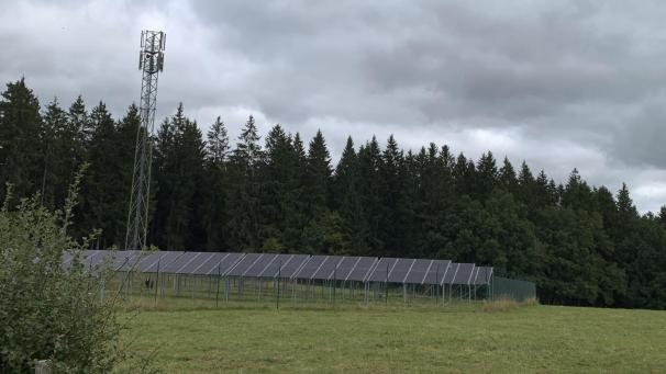 <p>Freiland-Photovoltaik-Anlage in Hepscheid</p>